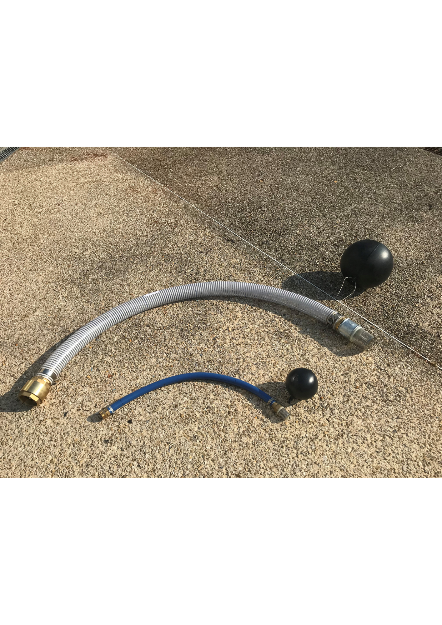 Tuyau souple d’aspiration avec clapet, crépine et flotteur